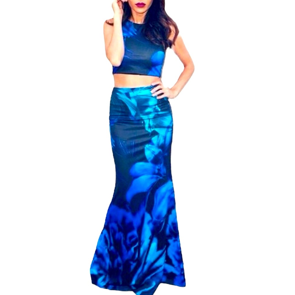 Maxi Skirt & Crop Top Set, size Small
